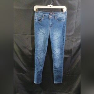 Women's blue jeans sz 7/28